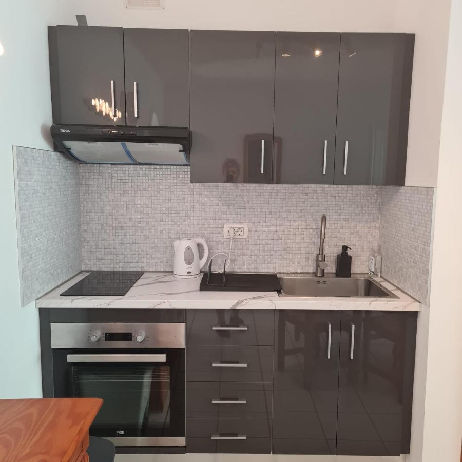 קוסטה דל סילנסיו Rocas Del Mar Holiday Apartment מראה חיצוני תמונה