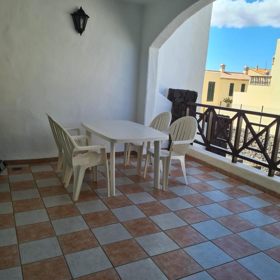 קוסטה דל סילנסיו Rocas Del Mar Holiday Apartment מראה חיצוני תמונה